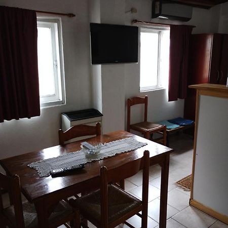 Felipe 1 Apartment Tandil Exterior photo